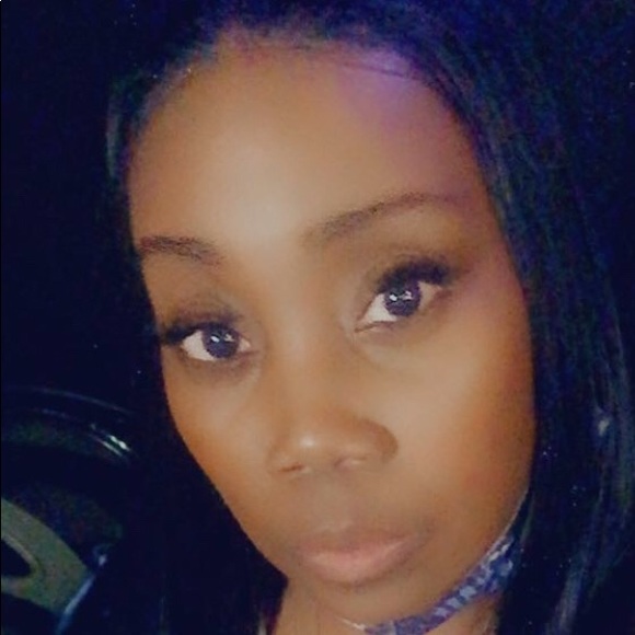 Meet your Posher, Rhonda - Picture 1 of 1